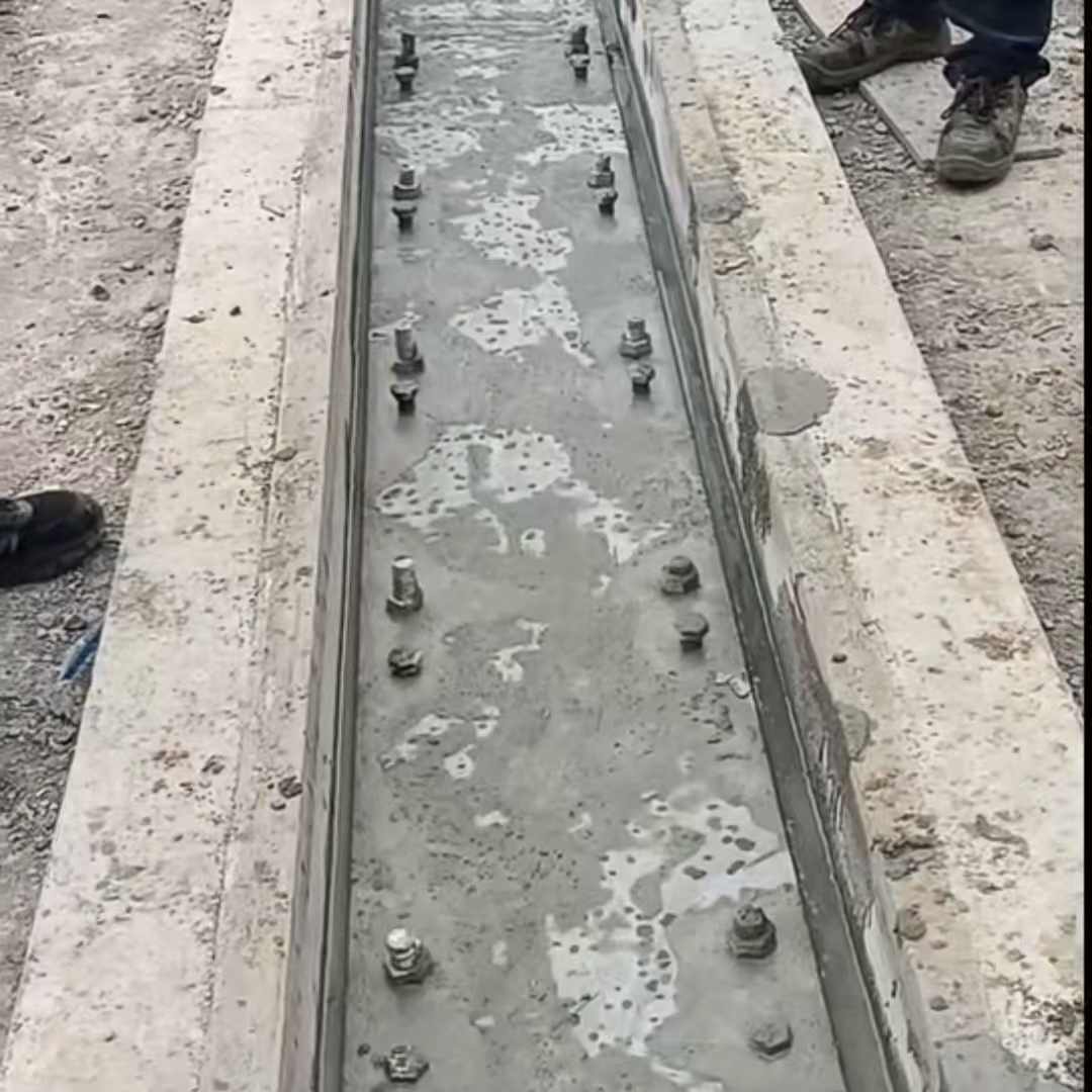 成都环氧树脂轨道胶泥是什么？用在哪里？